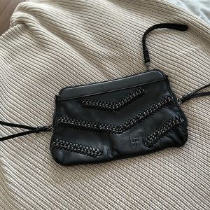 Linea pelle collection clutch